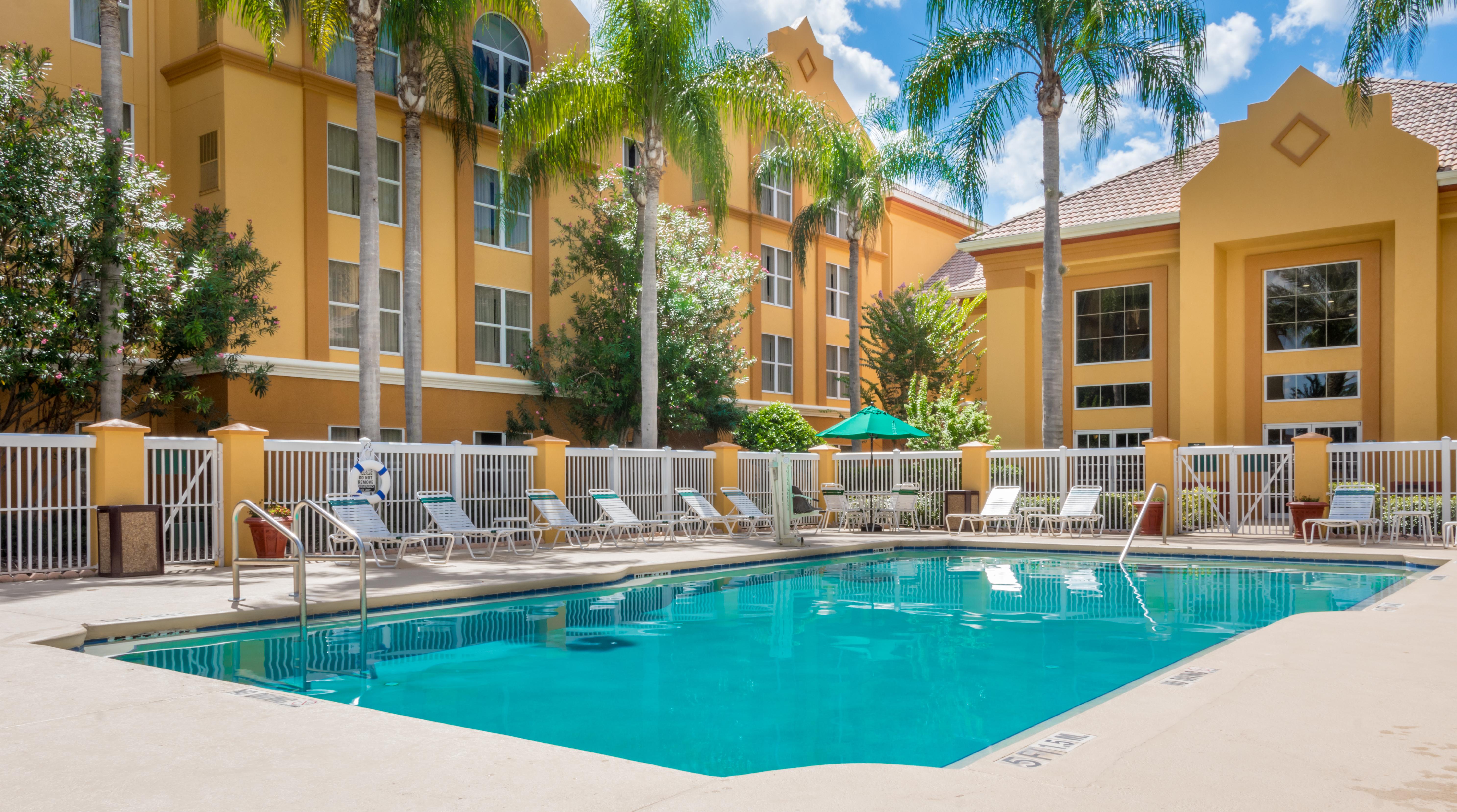 Surestay Plus By Best Western Orlando Lake Buena Vista Luaran gambar